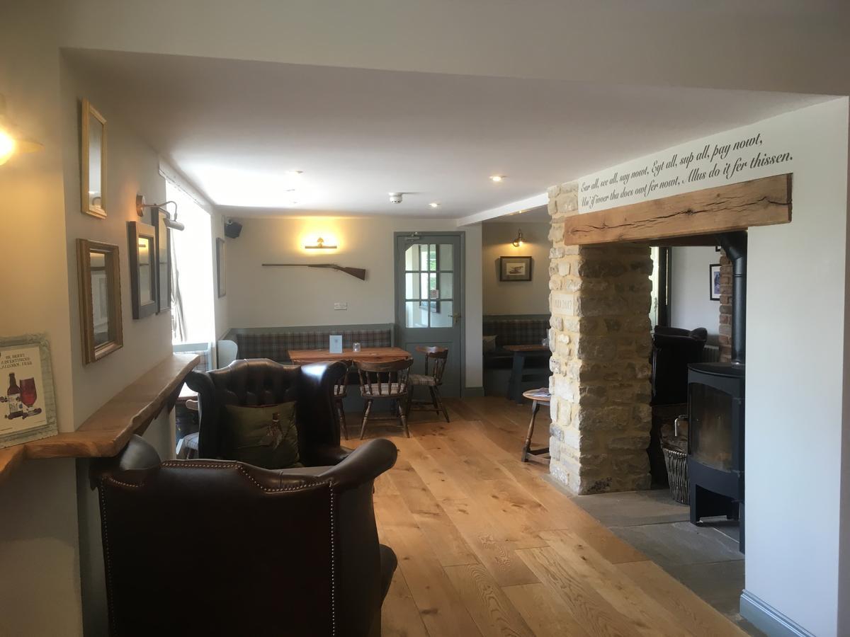 The Cayley Arms Inn Pickering Exterior foto